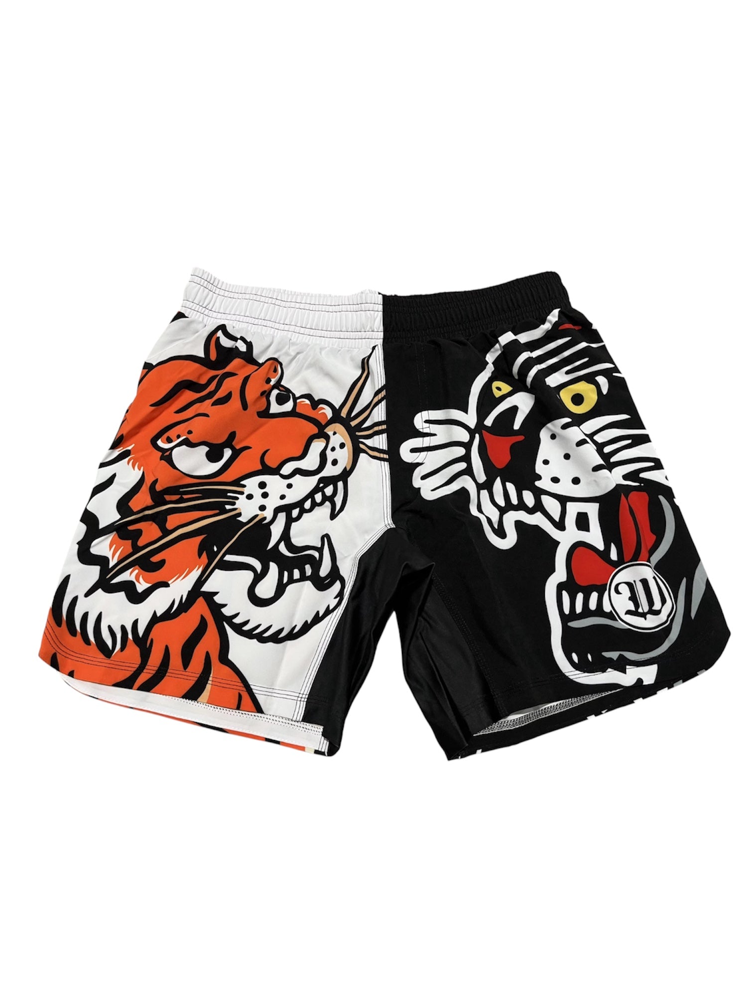 Short PANTHER VS TIGER: Dos Fuerzas, Un Solo Guerrero