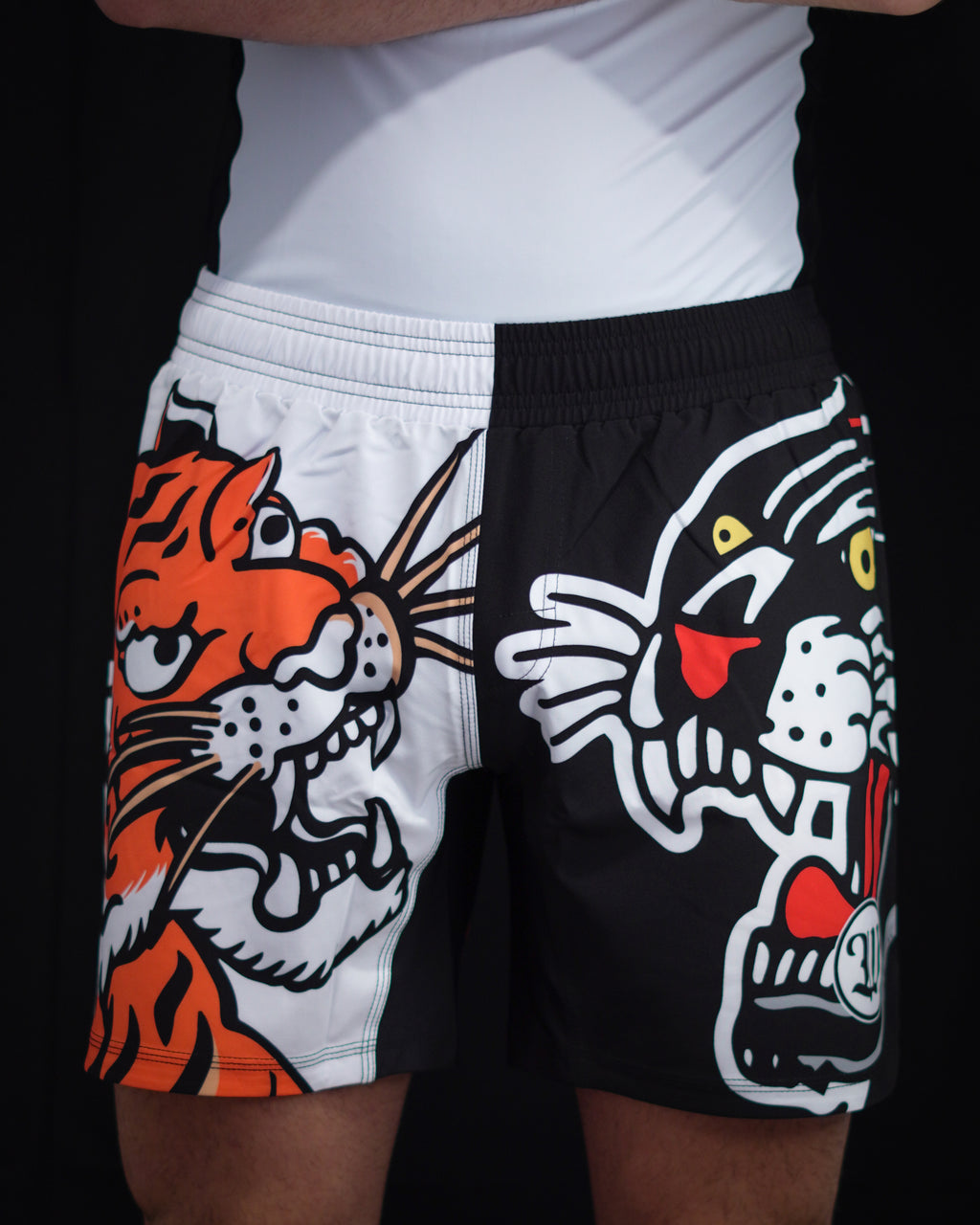 Short PANTHER VS TIGER: Dos Fuerzas, Un Solo Guerrero