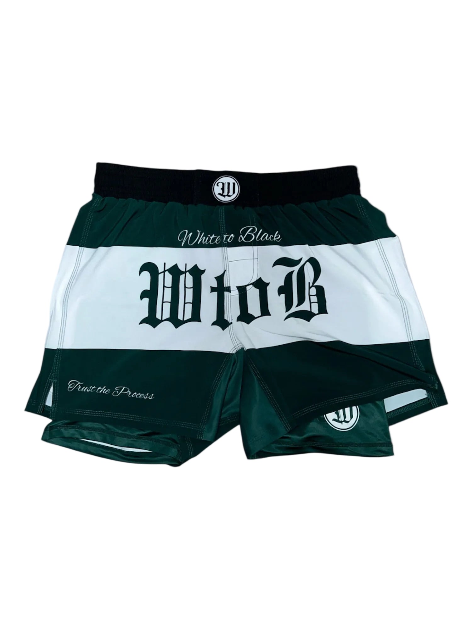 Short con malla verde